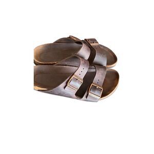 Birkenstock Arizona in Oiled leather size 9.5